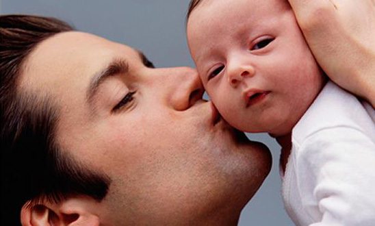 چگونه با نوزاد خود ارتباط برقرار کنیم- پایگاه اینترنتی دانستنی ایران
