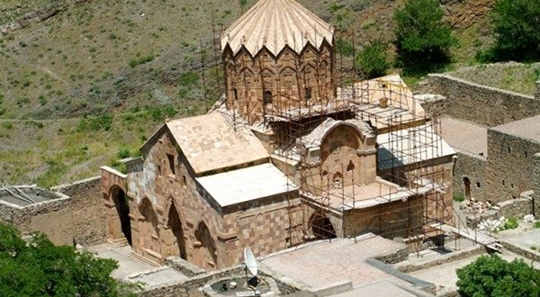 یکصد جاذبه دیدنی ایران (38) کلیسای سنت استپانوس- پایگاه اینترنتی دانستنی ایران
